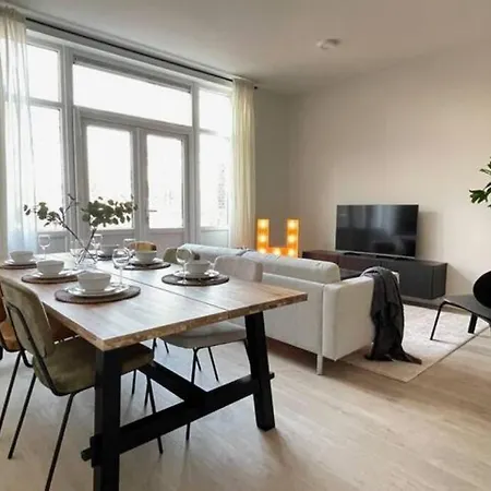 Apartment Blithe 4 Bedroom 105m2 -ss177b- Rotterdam